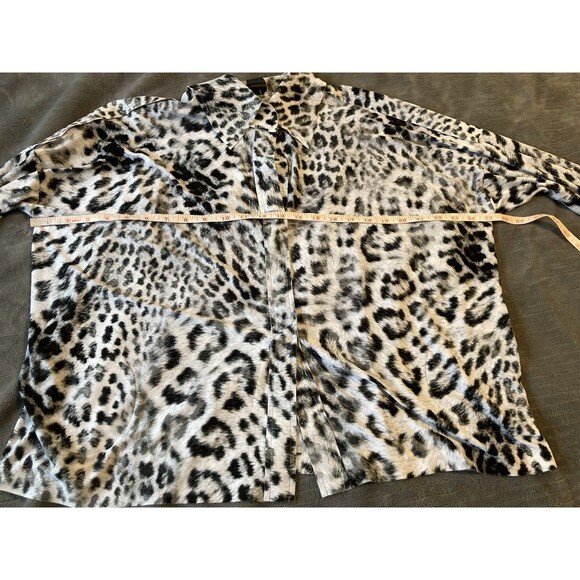 Norma Kamali Black And White Leopard Print Hook & Loop Closure Oversized Sz XS - Picture 9 of 10
